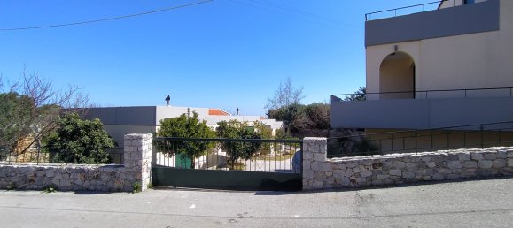 Коммерческая недвижимость с 3 спальнями в Ханья, Греция № 266 30