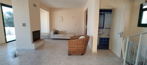 Коммерческая недвижимость с 3 спальнями в Ханья, Греция № 266 14