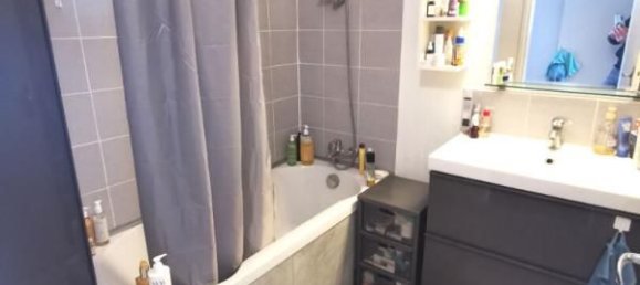 2 chambres Appartement à Montmorency, France No. 182173 10