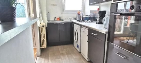 2 chambres Appartement à Montmorency, France No. 182173 5