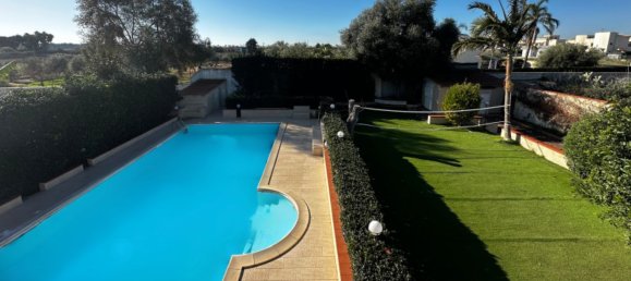 7 rooms Villa in Syracuse, Italy No. 250220 3