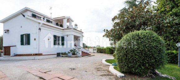 Вилла с 4 спальнями в Сассари, Италия № 292465 46