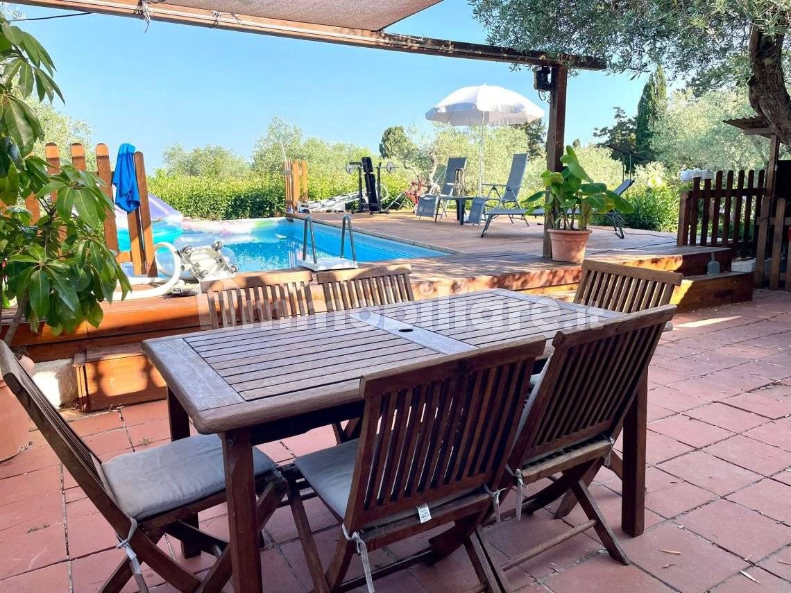 Вилла с 4 спальнями в Сассари, Италия № 292465