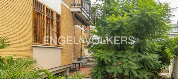 4 bedrooms Apartment in Rome, Italy No. 102290 29