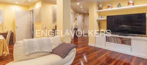 4 bedrooms Apartment in Rome, Italy No. 102290 4