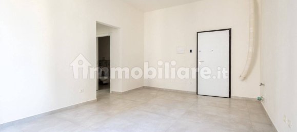 2 Schlafzimmer Wohnung in Florence, Italy, Nr. 375630 5