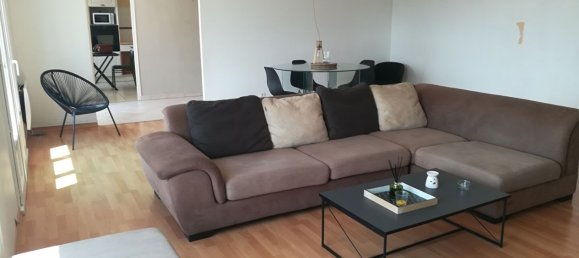 3 bedrooms Duplex in Saint-Denis-de-l'Hotel, France No. 82459 2