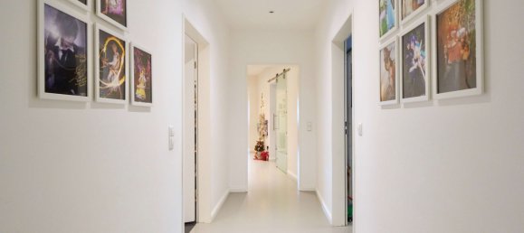 Квартира с 6 комнатами в Рейн-Зиг, Германия № 233154 3