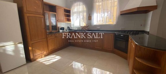 3 Schlafzimmer Maisonette-Wohnung in Qormi, Malta, Nr. 10023 4