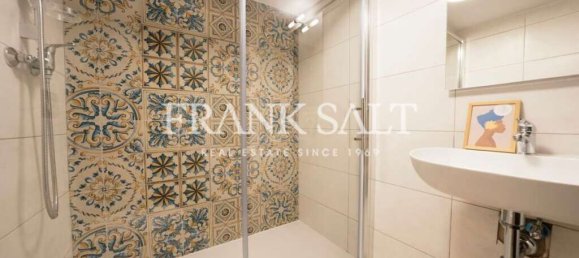 2 غرف نوم طابقين في Saint Paul's Bay, Malta رقم 7327 6