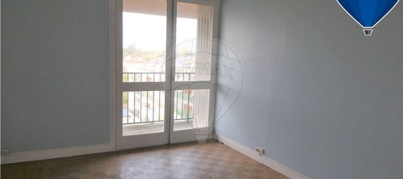 Apartamento de 2 dormitorios en Bourges, France No. 62328 4
