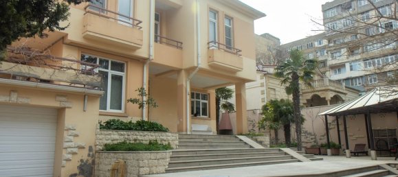 5 bedrooms Villa in Baku, Azerbaijan No. 1198 17