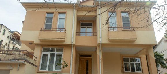 5 bedrooms Villa in Baku, Azerbaijan No. 1198 12