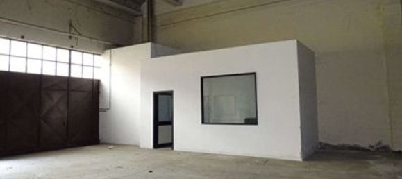 Склад 612м² в Малео, Италия № 373833 12