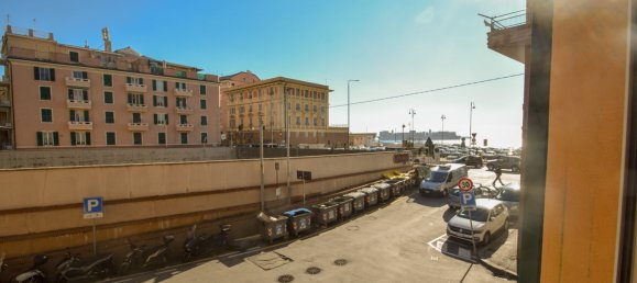 3 rooms Apartment in Genoa, Italy No. 77791 29