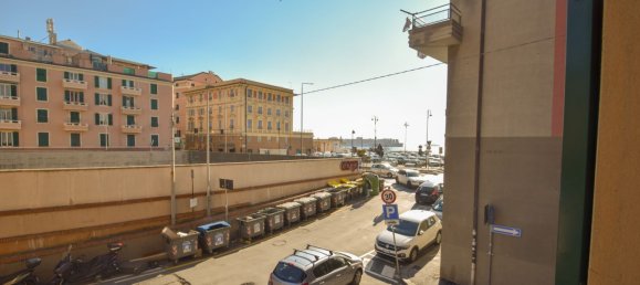 3 rooms Apartment in Genoa, Italy No. 77791 34