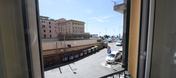 3 rooms Apartment in Genoa, Italy No. 77791 5