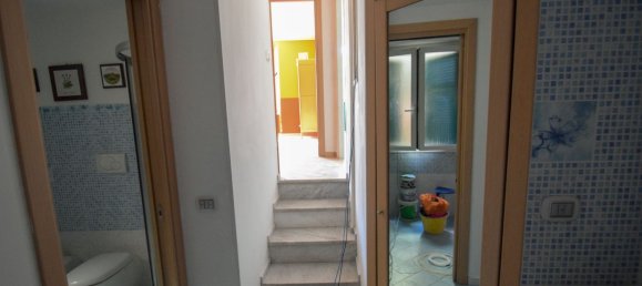 3 rooms Apartment in Genoa, Italy No. 77791 22