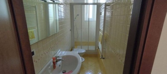 3 rooms Apartment in Trieste, Italy No. 11095 14