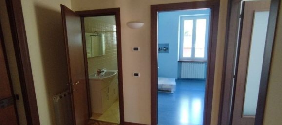3 rooms Apartment in Trieste, Italy No. 11095 8