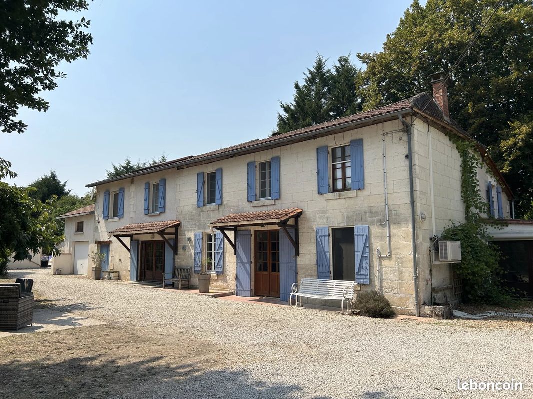 Casa T6 em Charente, France N.º 342358