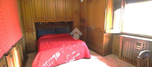 5 rooms Villa in Villa di Briano, Italy No. 120910 11