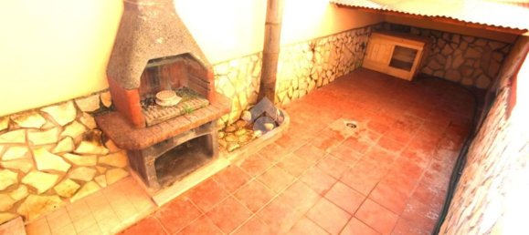 5 rooms Villa in Villa di Briano, Italy No. 120910 23