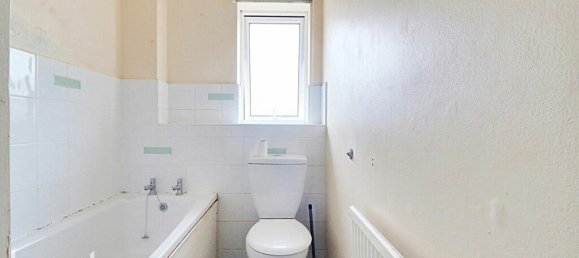 2 Schlafzimmer Haus in Dartford, United Kingdom, Nr. 4942 15