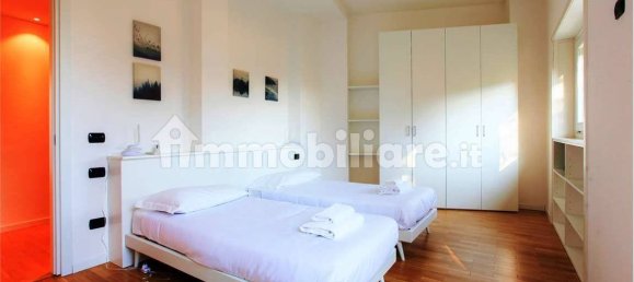 2 bedrooms Apartment in Milan, Italy No. 360120 23