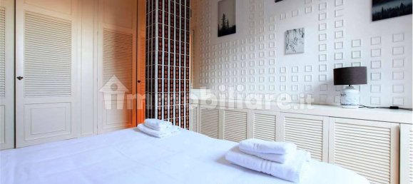 2 bedrooms Apartment in Milan, Italy No. 360120 32