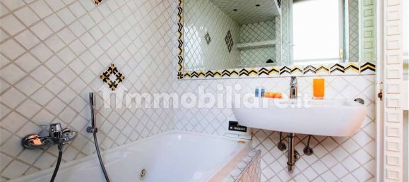 2 bedrooms Apartment in Milan, Italy No. 360120 42
