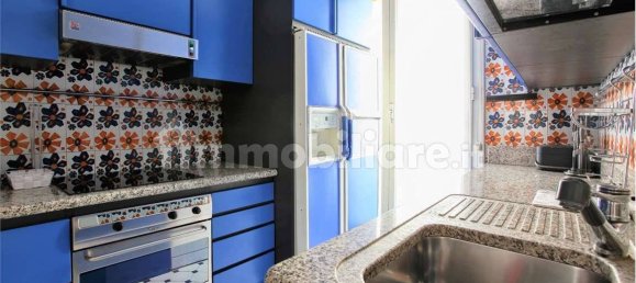 2 bedrooms Apartment in Milan, Italy No. 360120 13