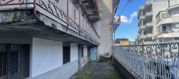 Вилла с 8 комнатами в Стриано, Италия № 99138 50