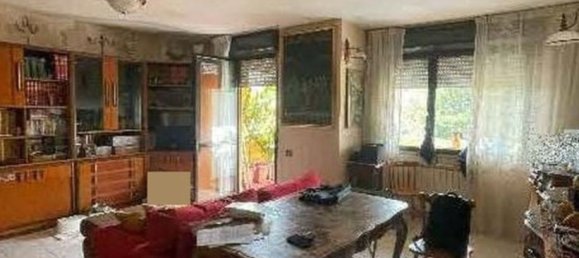 6 bedrooms Apartment in Rome, Italy No. 335067 5