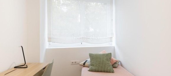 2 bedrooms Apartment in Sants-Montjuic, Spain No. 81440 18