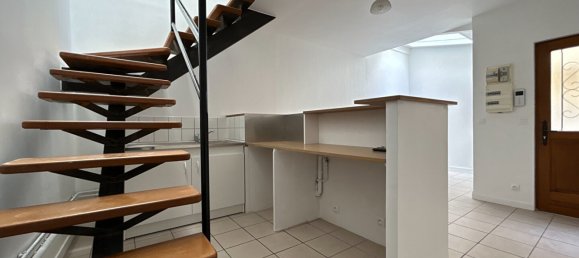 1 غرف نوم منزل ذو طابقين في Montrouge, France رقم 173100 2