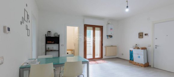 1 bedroom Apartment in Calestano, Italy No. 133696 3
