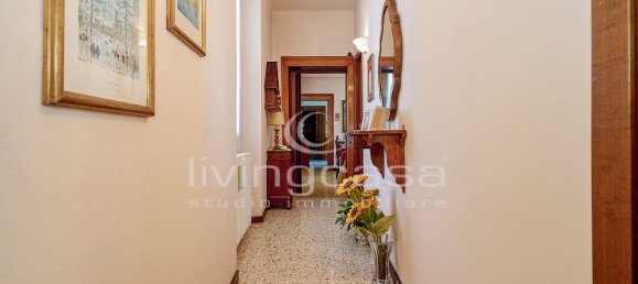 4 bedrooms Apartment in Nibionno, Italy No. 365503 7