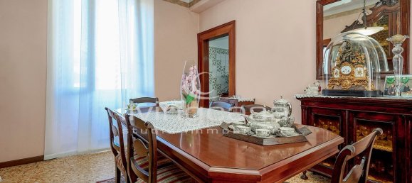 4 bedrooms Apartment in Nibionno, Italy No. 365503 4