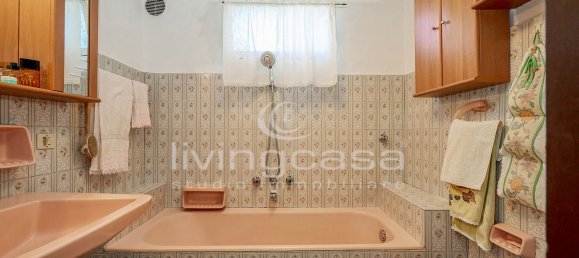 4 bedrooms Apartment in Nibionno, Italy No. 365503 12