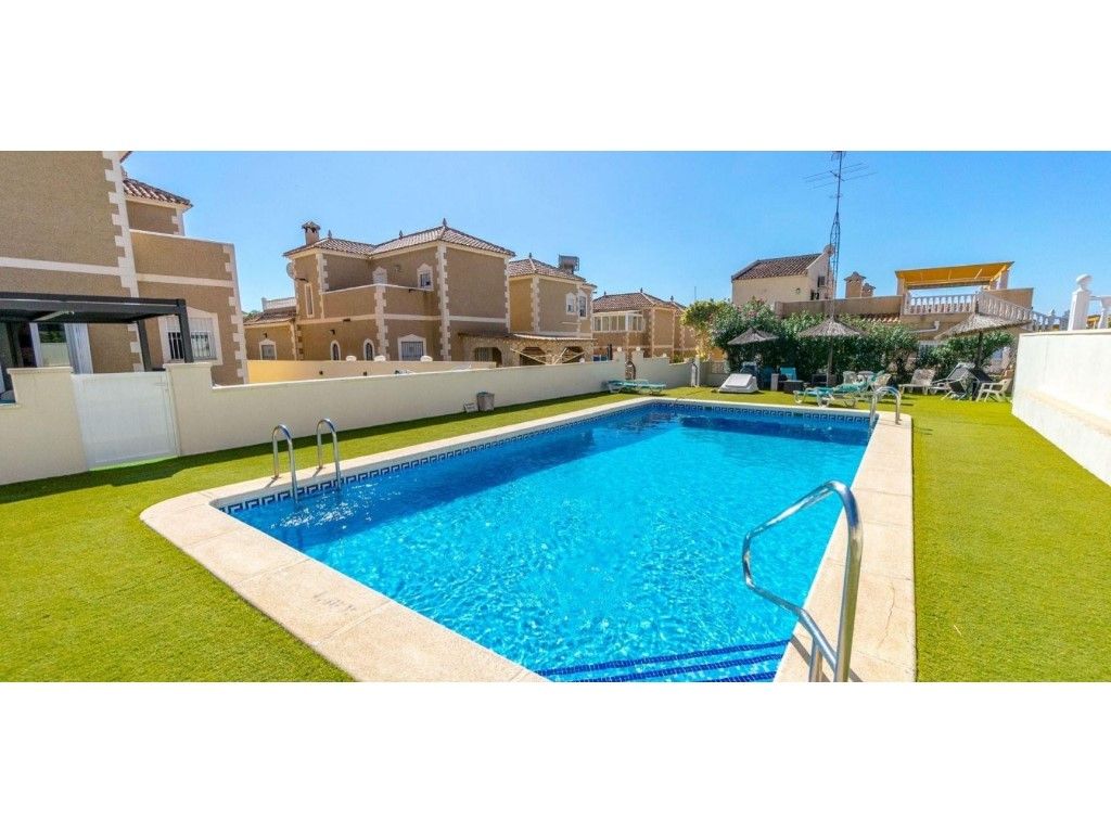 3 bedrooms House in San Miguel de Salinas, Spain No. 247591