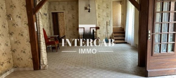 4 bedrooms House in Cormicy, France No. 300230 2