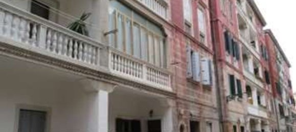 3 rooms Apartment in Venice, Italy No. 15470 2