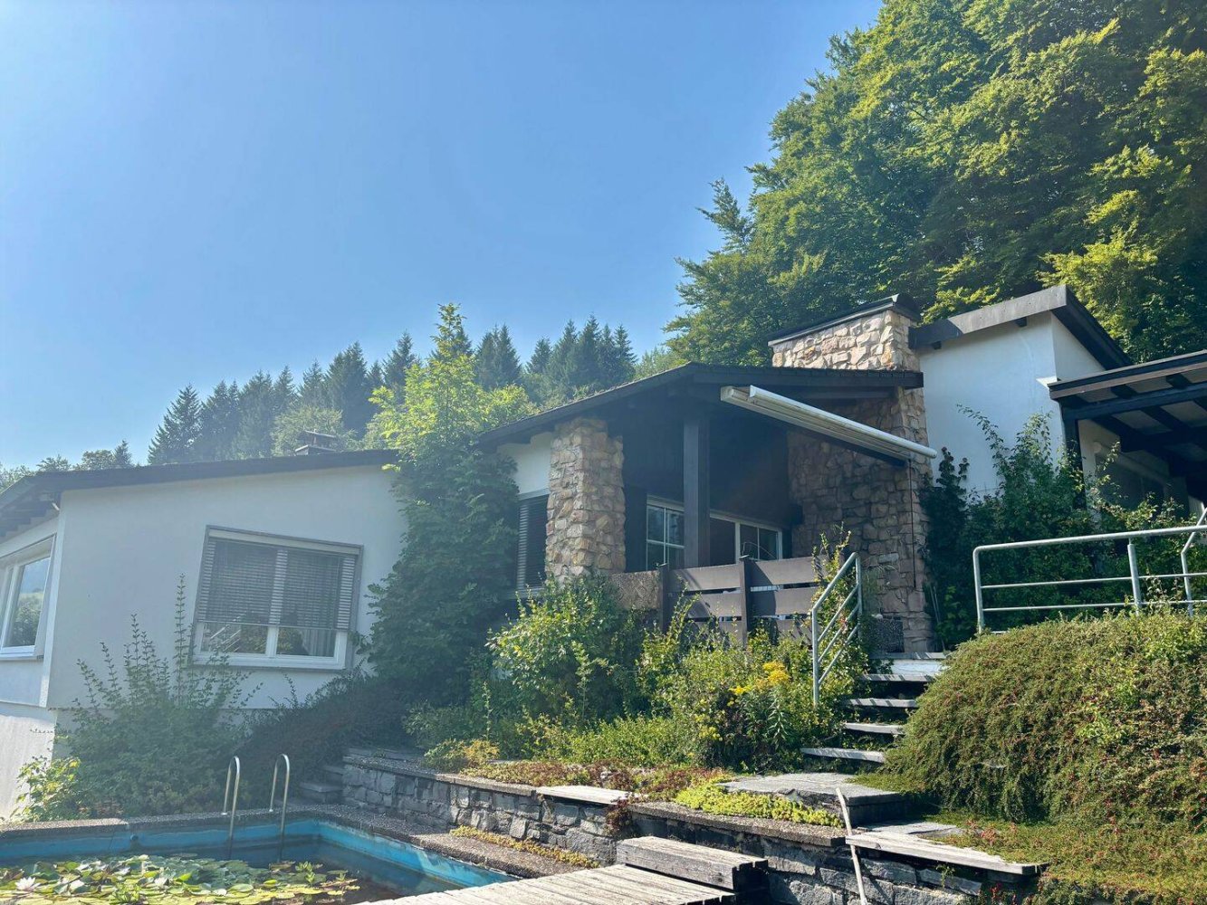 6 rooms House in Zollernalbkreis, Germany No. 279758