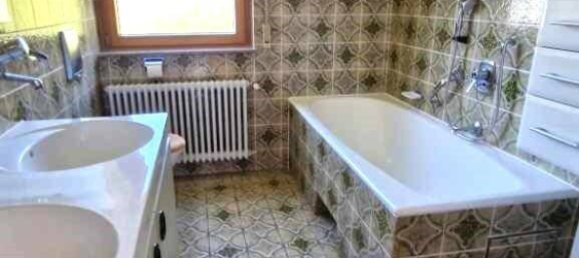 9 rooms Townhouse in Reutlingen, Germany No. 87248 8