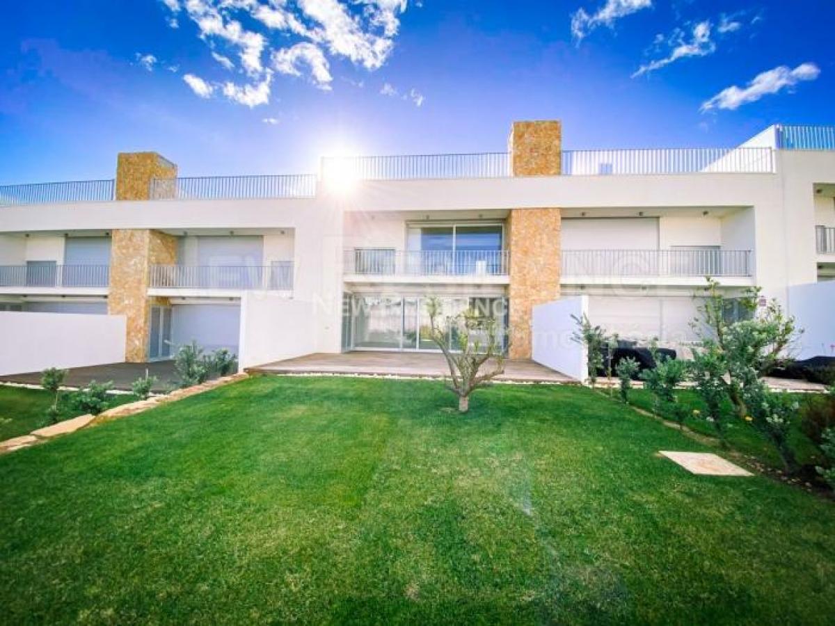 3 bedrooms Villa in Albufeira, Portugal No. 3179