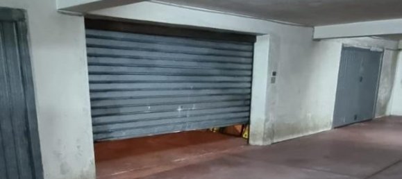 Гараж 28м² в Гравина ди Катанья, Италия № 79927 2