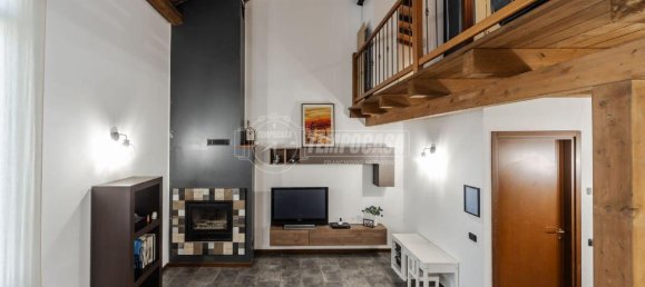 Квартира с 2 комнатами в Ведуджо кон Кольцано, Италия № 136046 11