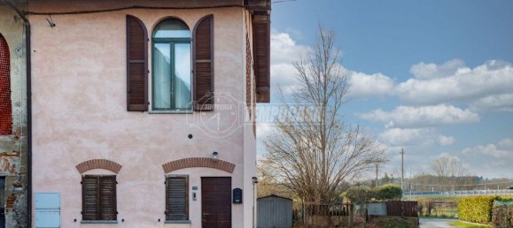 Квартира с 2 комнатами в Ведуджо кон Кольцано, Италия № 136046 26