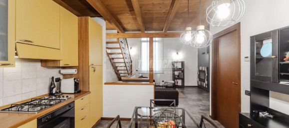 Квартира с 2 комнатами в Ведуджо кон Кольцано, Италия № 136046 15